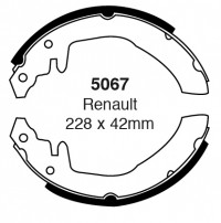 Szczęki hamulcowe (przód)  5067