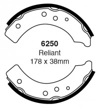 Szczęki hamulcowe (przód)  6250
